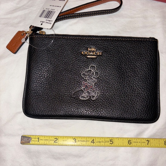 Coach x Disney Minnie Mouse small black leather pouch. New with tags and box. - Picture 3 of 4